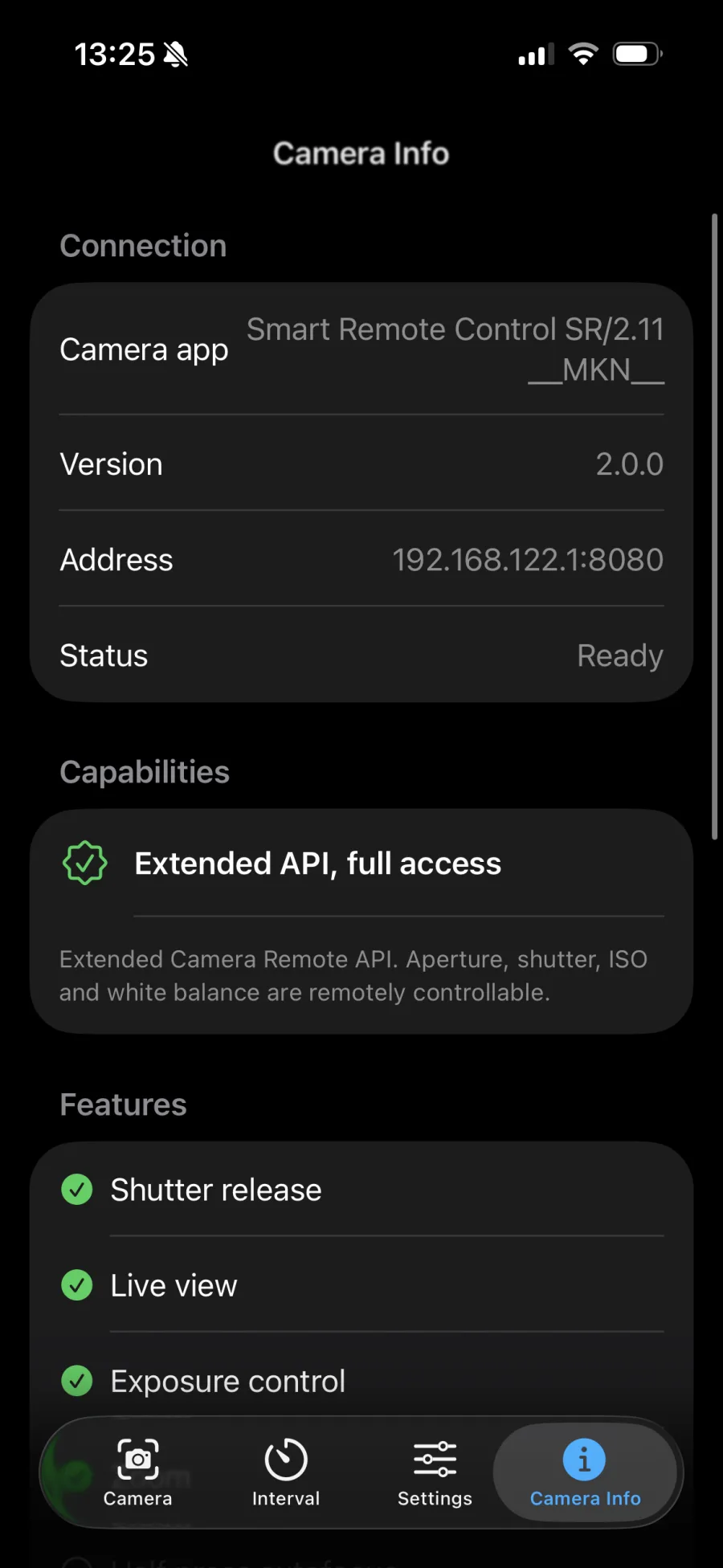 Tab „Camera Info“ mit Version der Kamera-App, Adresse, Status und der Einordnung „Extended API, full access“ samt Liste der unterstützten Funktionen